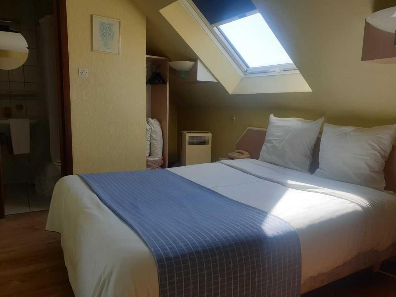 Hotel Restaurant Aux Deux Roses Neuf-Brisach Eksteriør bilde